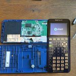 TI-84 Plus CE - Hướng dẫn tháo lắp