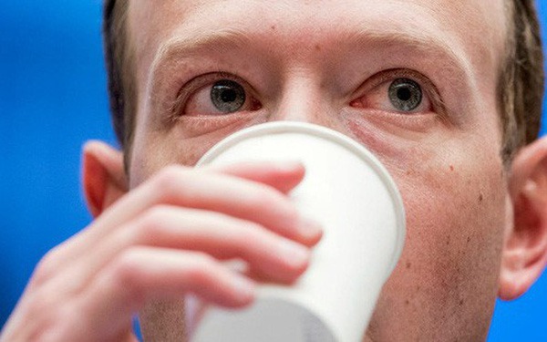 Mark Zuckerberg tuyên bố sẽ đi đến cùng với chính quyền nếu Facebook bị chia tách