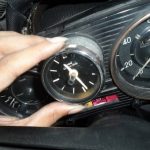 Mercedes W114 / W115 Cluster Clock Thay thế và khắc phục sự cố