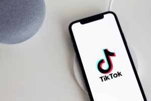 TikTok đạt 1 tỷ người dùng hàng tháng trên toàn thế giới