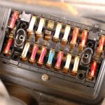 Cách kiểm tra cầu chì Mercedes W123